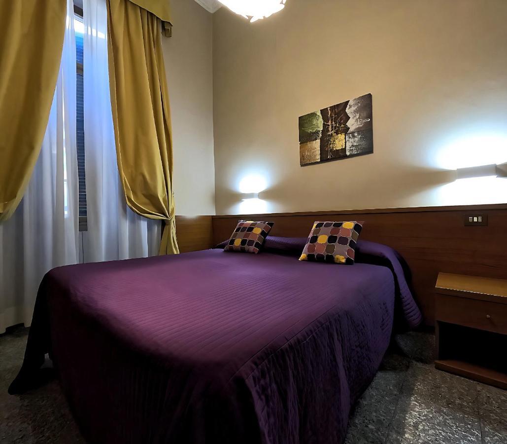 Hotel Cervia Рим Екстериор снимка