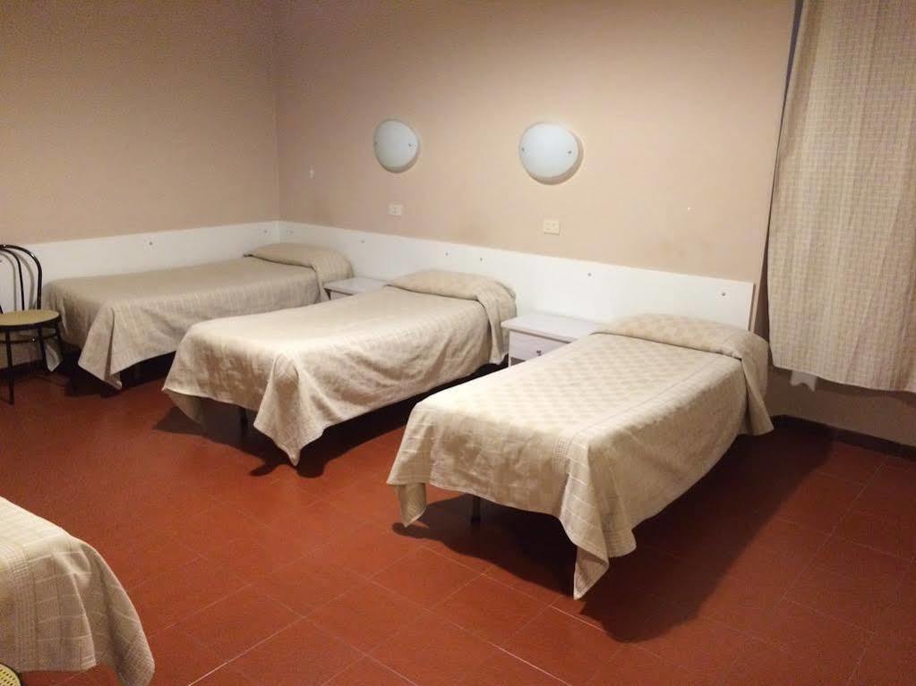 Hotel Cervia Рим Екстериор снимка